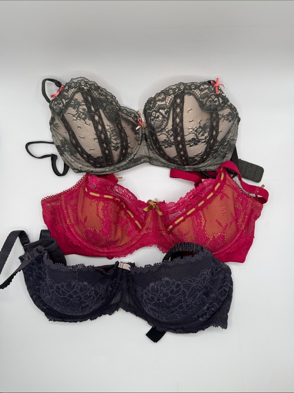 Lace Underwire Bra Trio Elle Macpherson — Plum, Fuchsia, Olive